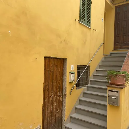Holiday home Lo Sdrucciolo