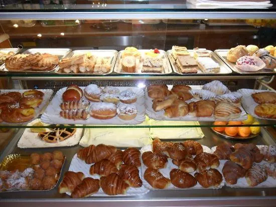 Lo Sdrucciolo Nyaraló *