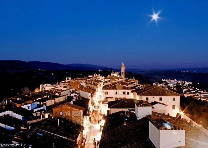 Lo Sdrucciolo Nyaraló Laterina